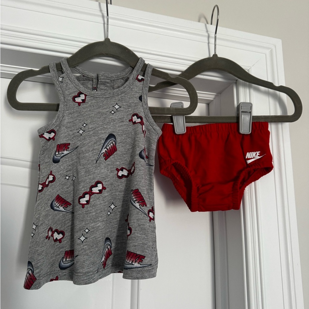 Nike baby 3M two piece like new patriotic USA Independence Day red blue outfit